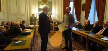 Vincent Joineau (AUSONIUS) reçoit le prix spécial de l'Académie Nationale des Sciences, Belles Lettres et Arts de Bordeaux